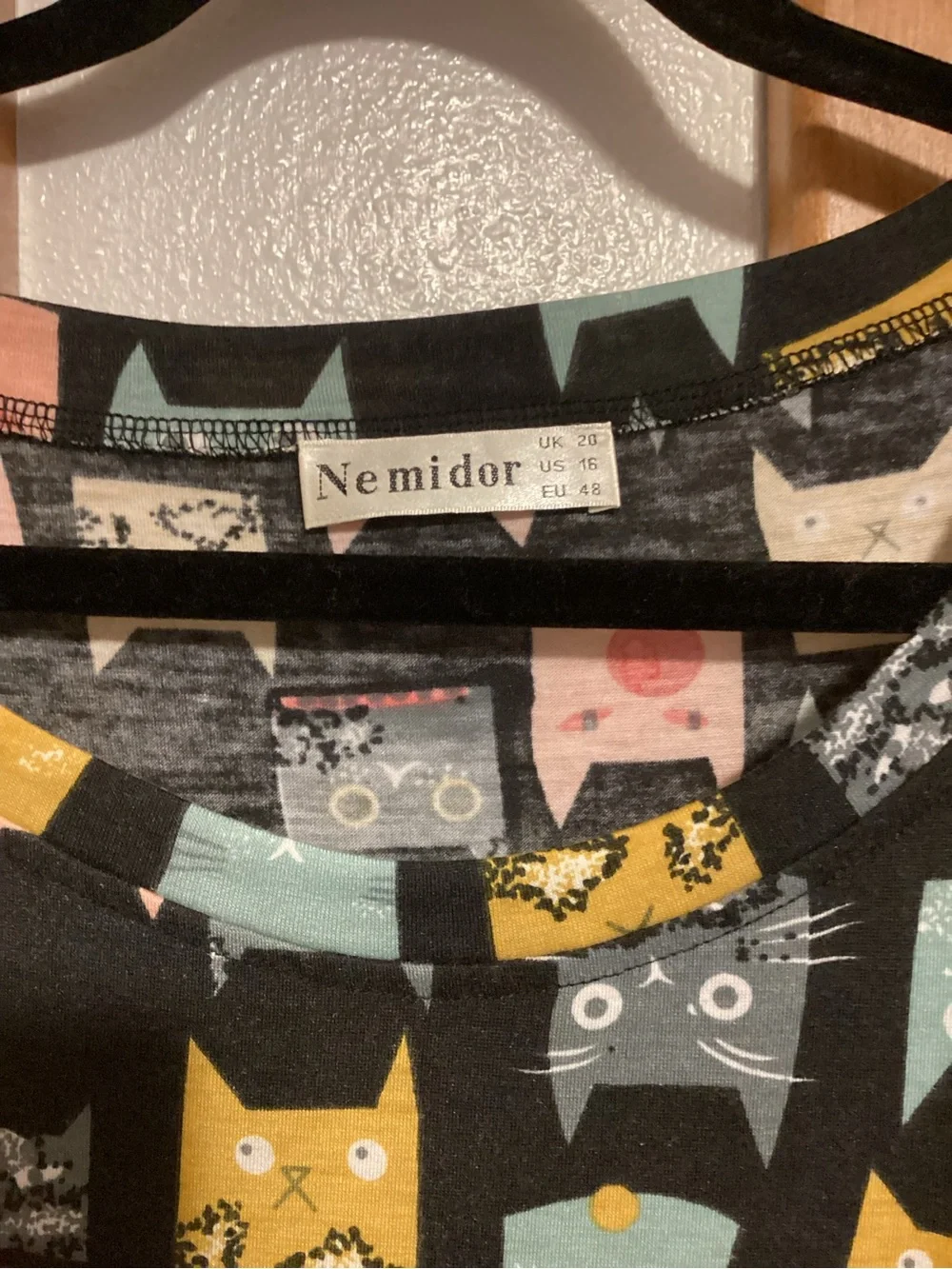 Women’s Black Midi Dress with Multicolor Cat Print, size 16 - Picture 3 of 7
